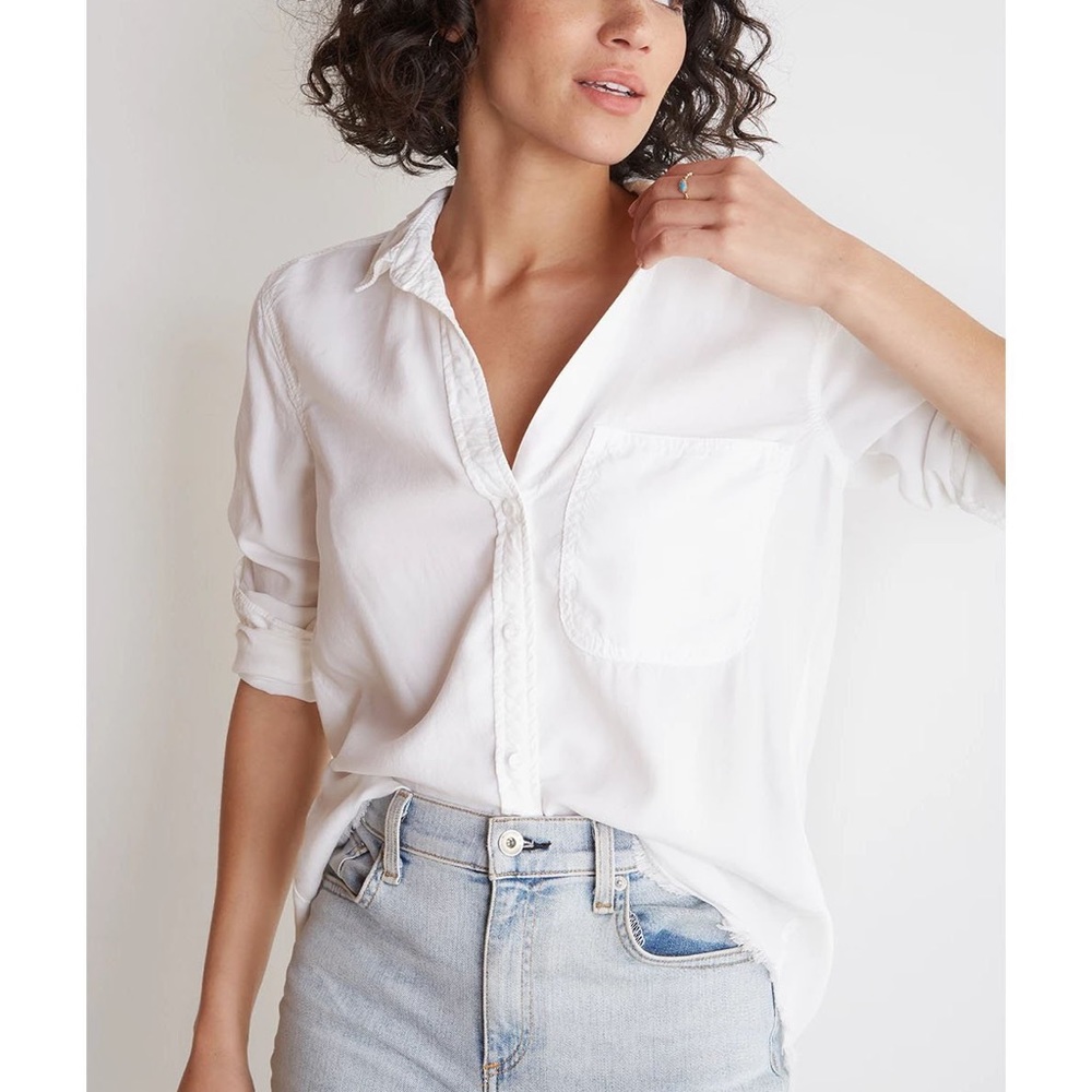 Bella Dahl Fray Button Up